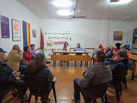 La Asamblea de Izquierda Unida Roquetas se reúne para afrontar los hitos políticos de 2024