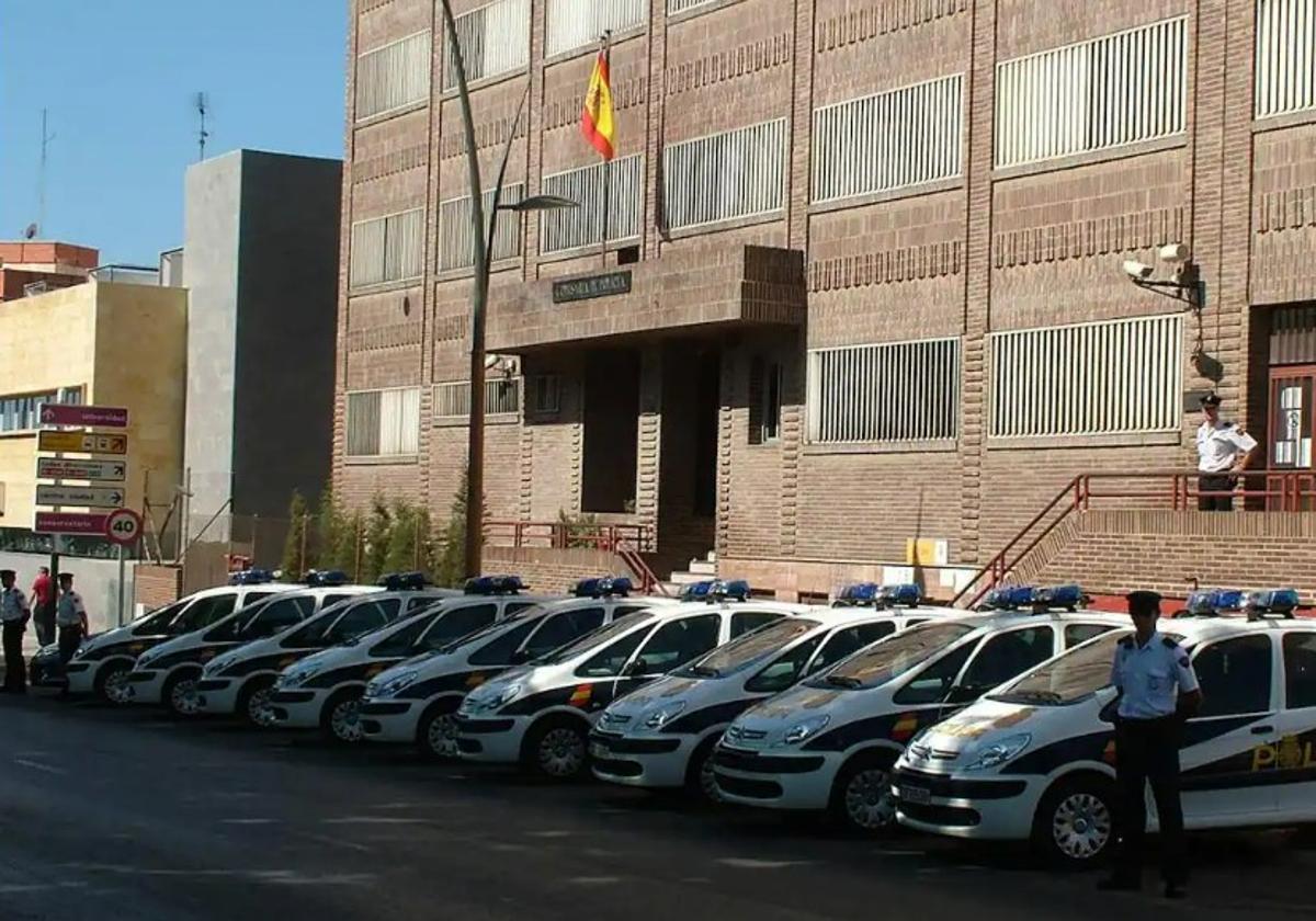 Roquetas y el Gobierno negocian los suelos de la Comisaría