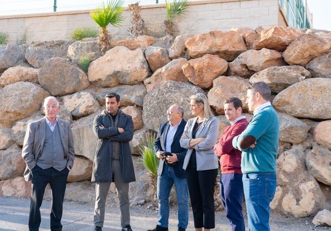 Parte del equipo de Gobierno de Amat visita las obras.