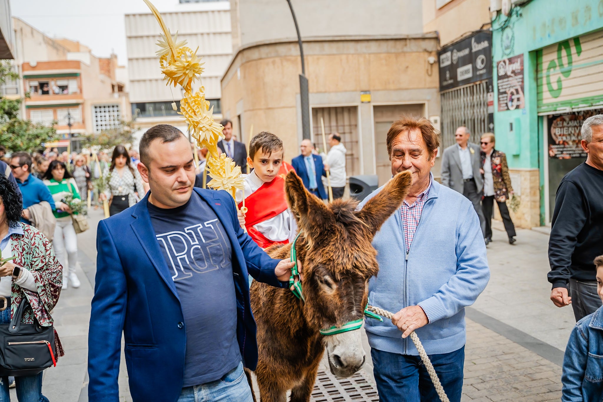 Así fue la procesión de las Palmas y Olivos