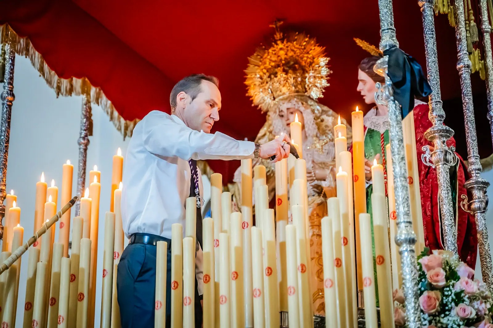 El Parador disfruta de su cofradía el Jueves Santo