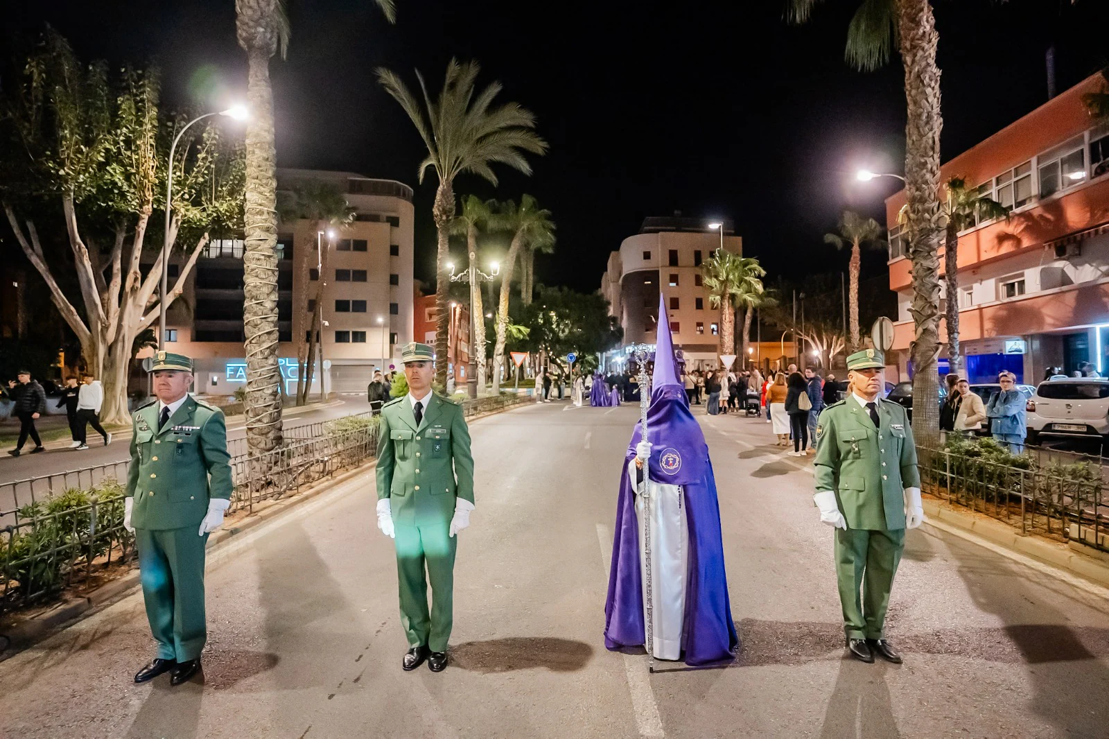 El Parador disfruta de su cofradía el Jueves Santo