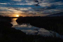 Un atardecer de «película» en la Ribera de la Algaida, en Roquetas de Mar.