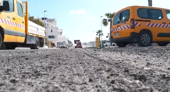 Roquetas de Mar mejoró el asfaltado de diez calles y vías de el municipio