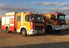 Evacuado al hospital un hombre de 57 años tras el incendio de una vivienda en Vícar