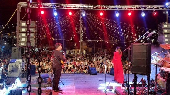 Desfile de carrozas, verbena kids y paella para abrir las fiestas de Puebla de Vícar