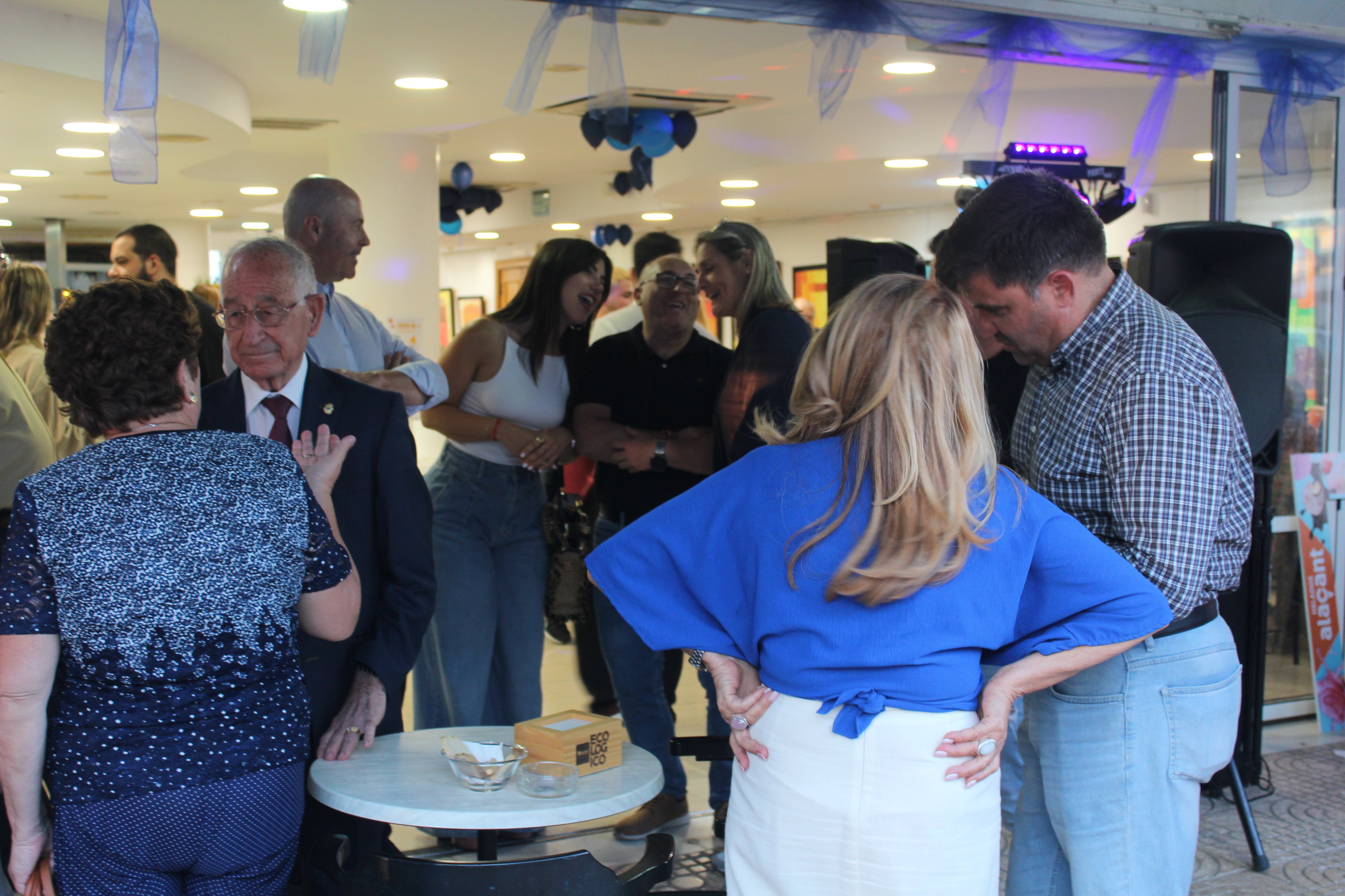 Así fue la celebración del 50 aniversario de la Heladería Alacant de Roquetas de Mar