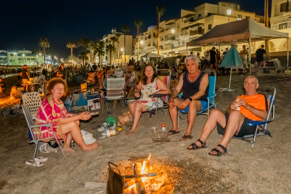 Así fue la Noche de San Juan en Roquetas de Mar