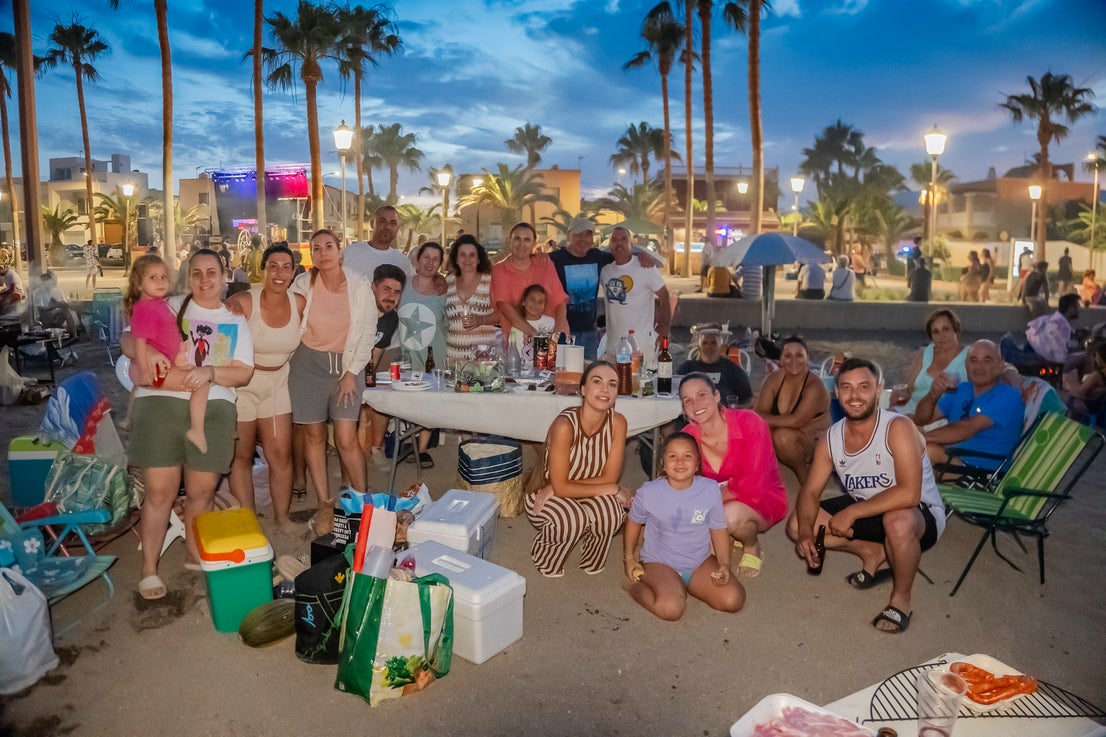 Así fue la Noche de San Juan en Roquetas de Mar