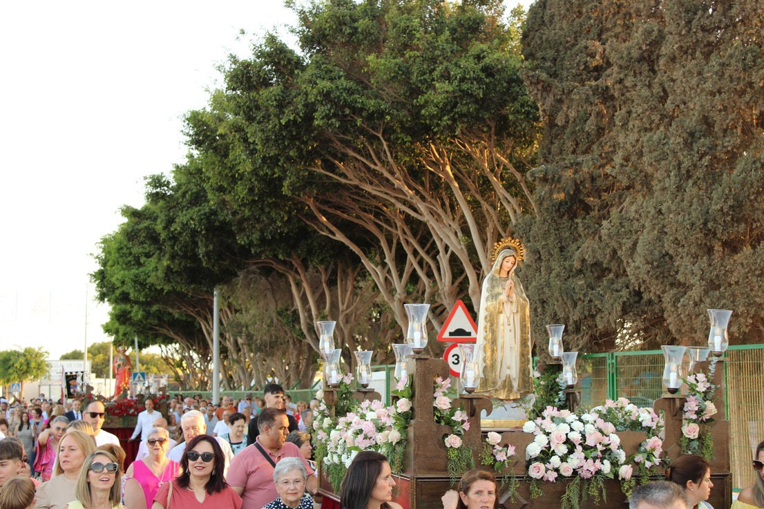 Así fue la procesión de los Santos Patronos en La Mojonera