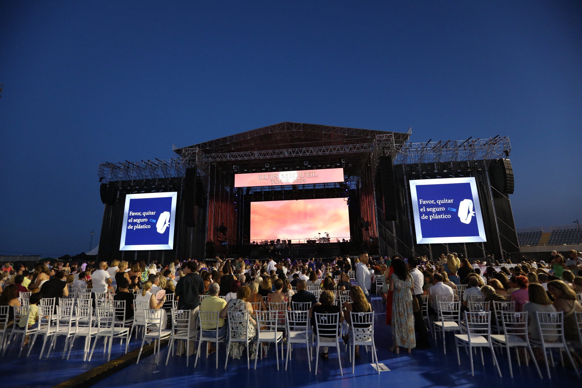 El concierto de Luis Miguel en Almería, en imágenes