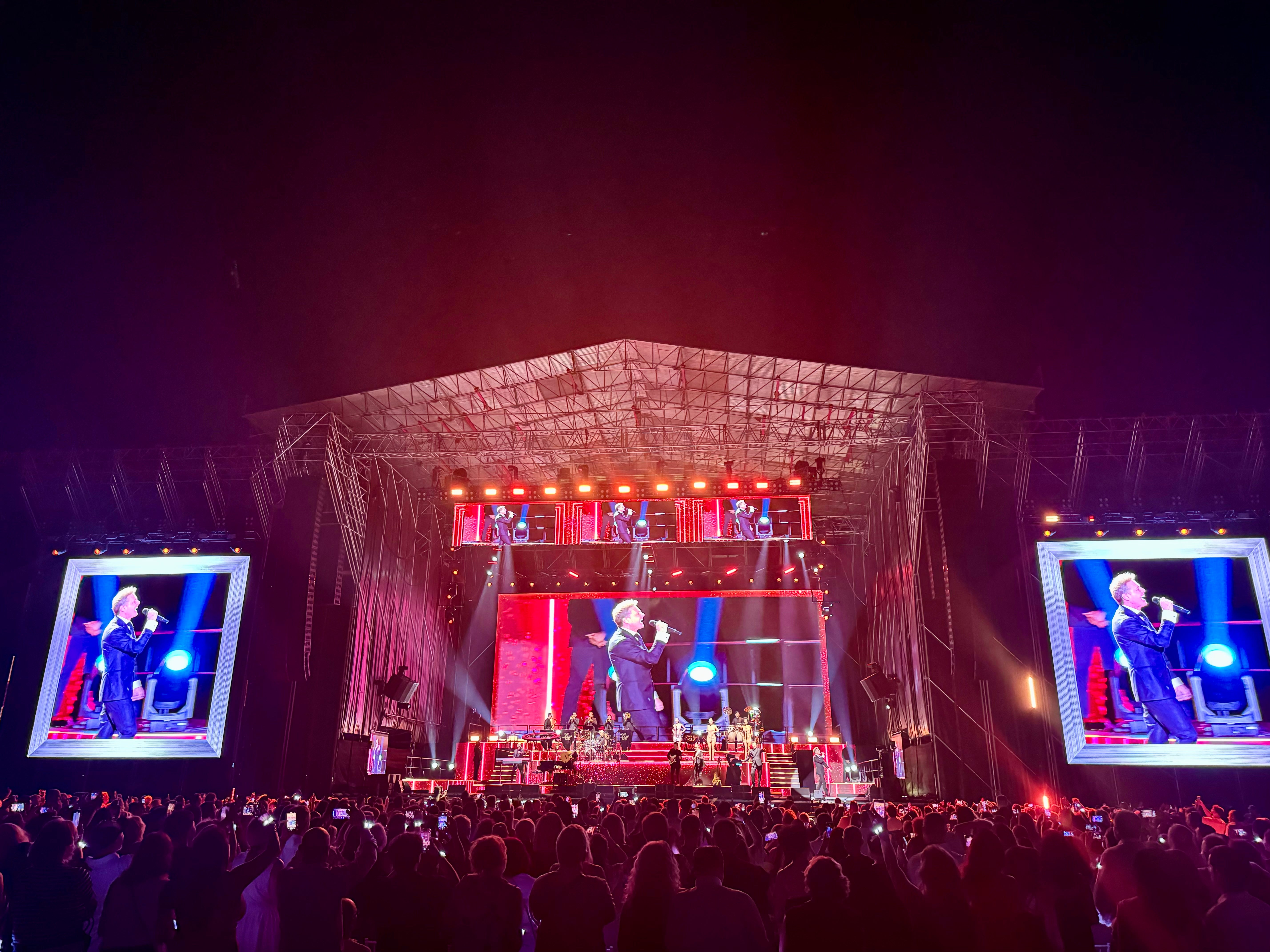 El concierto de Luis Miguel en Almería, en imágenes