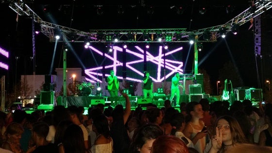 Vícar comienza las fiestas de dos barrios con encanto