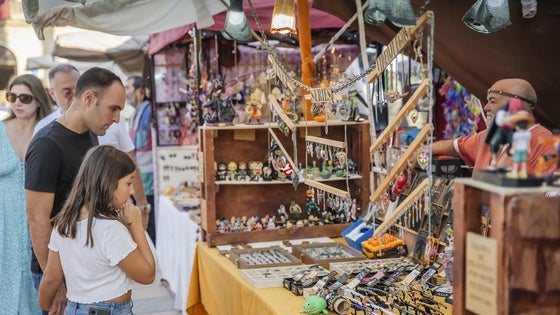 Roquetas celebra el tradicional Mercado Medieval con una gran exposición de productos