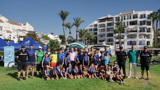 'Disfruta el verano seguro', que reúne a más de 2.000 niños en Roquetas de Mar