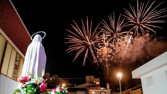 La barriada de la Gloria finaliza sus fiestas con mucha devoción y eventos para toda la familia