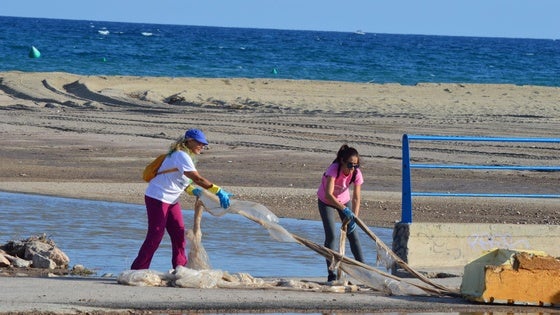 Varias asociaciones vecinales, conservacionistas y políticas se unen para «salvar» la rambla del Cañuelo