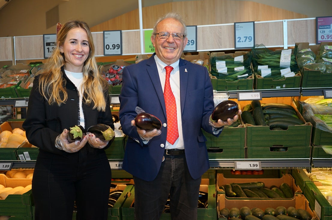 La inauguración del primer Lidl en Puebla de Vícar, en imágenes