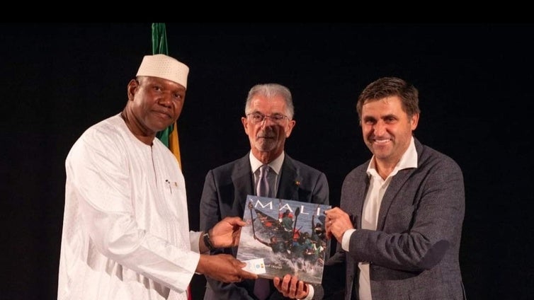 Roquetas acoge una visita institucional del embajador de Mali en España