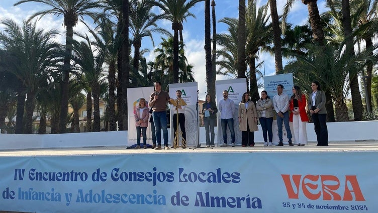 Vícar participa en el IV Encuentro de Consejos Locales celebrado en Vera