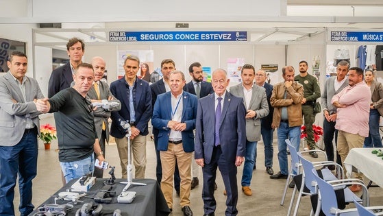 Roquetas inaugura la I Feria Comercial Local para incentivar las compras de cara a Navidad