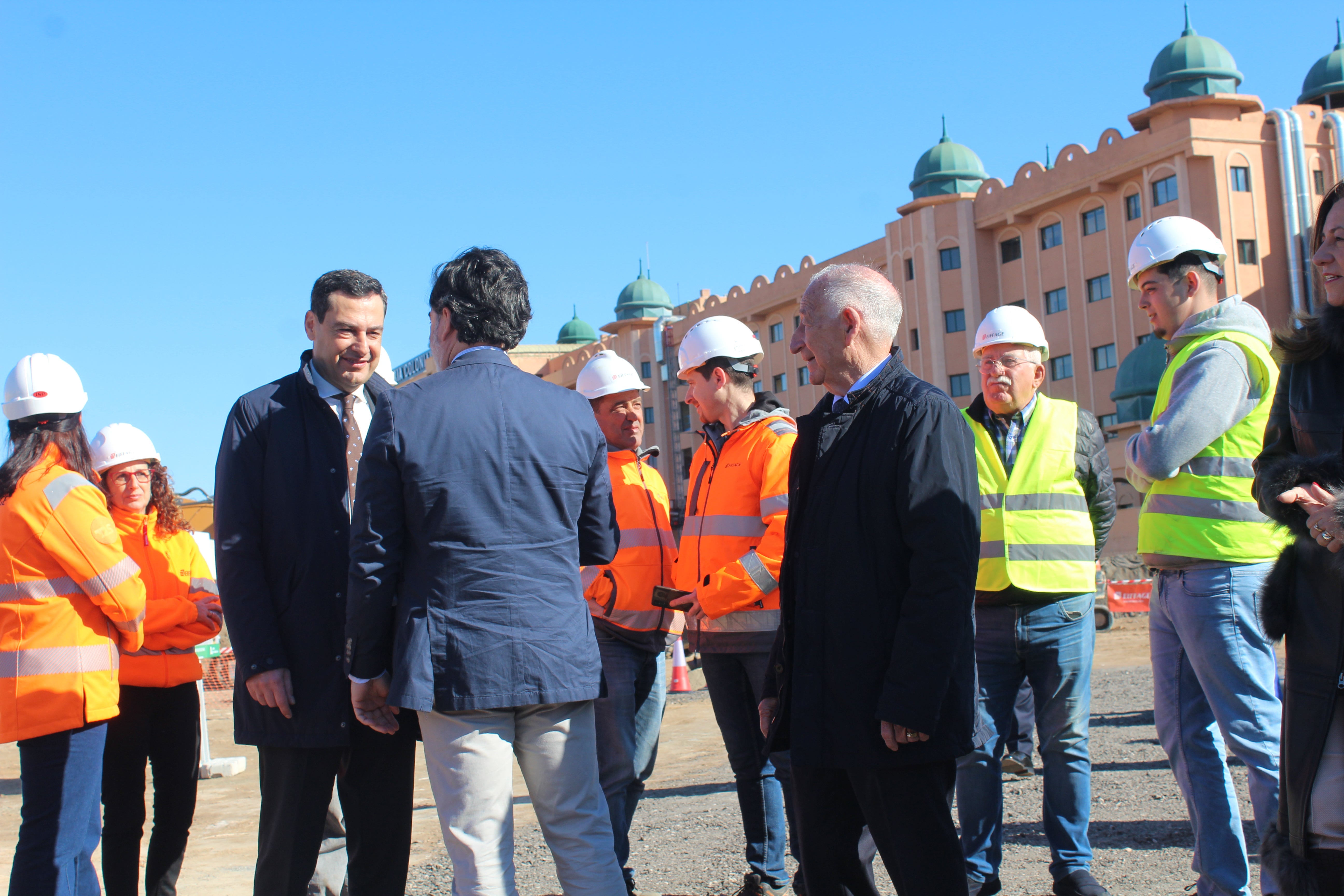 Moreno Bonilla coloca la primera piedra para el IES Las Salinas en Roquetas