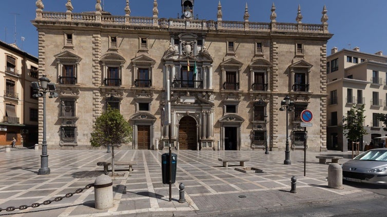 El TSJA absuelve de violación en Roquetas a dos acusados ante las «contradicciones» de la víctima