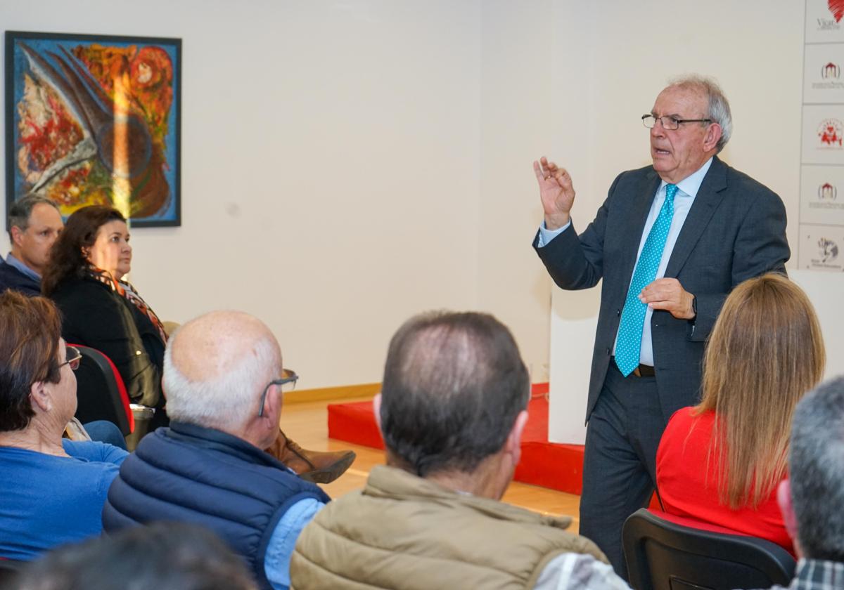 Antonio Bonilla presentó los proyectos que quieren realizarse gracia a los Fondos Europeos FEDER.