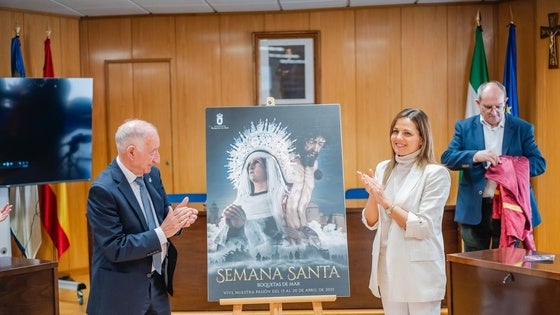 Roquetas presenta su cartel para la Semana Santa bajo el eslogan 'Vive Nuestra Pasión'