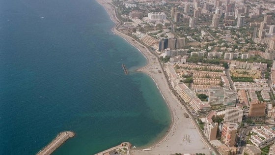 GastroArt llega al Puerto de Aguadulce con productos de gastronomía de Almería y artesanía