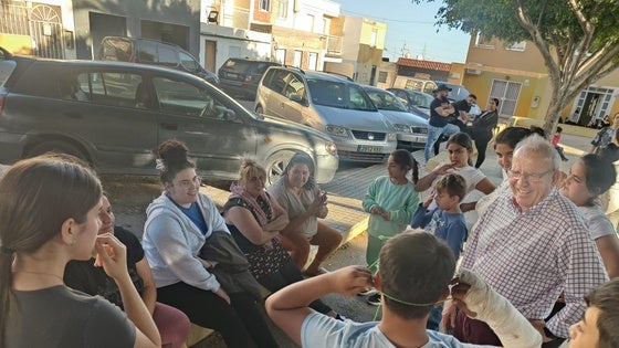 La comunidad escolar de La Cimilla traslada propuestas para el barrio al alcalde