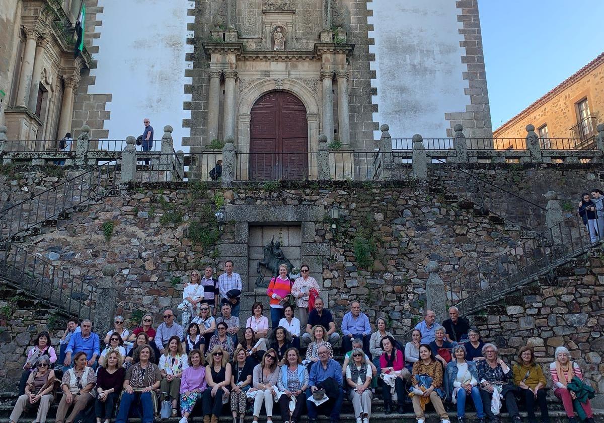 Cáceres, Salamanca y Zamora: el viaje literario para que los vecinos de Roquetas sueñen a lo grande
