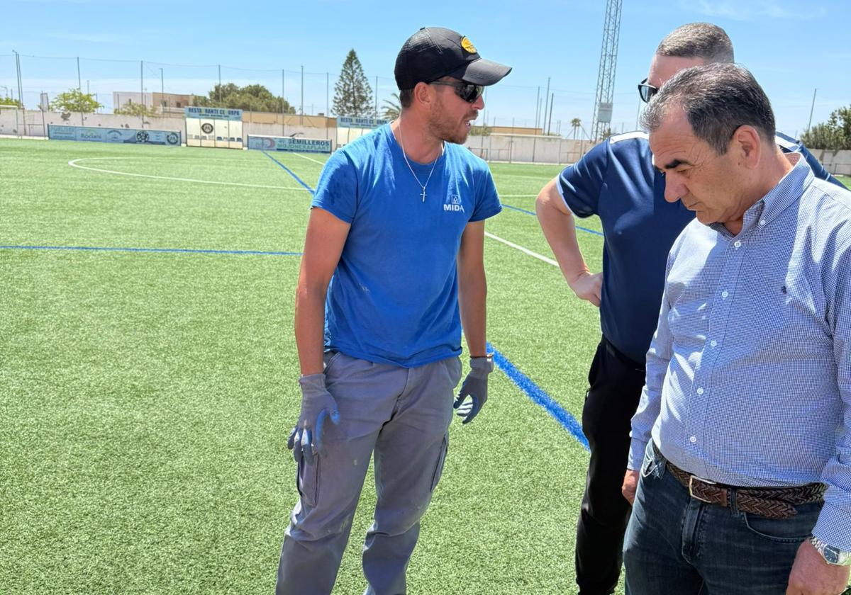 La Mojonera refuerza el mantenimiento de sus instalaciones deportivas