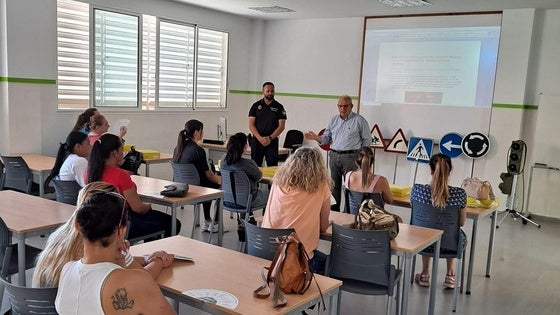 Vícar dará cursos específicos sobre Educación Vial para mujeres embarazadas