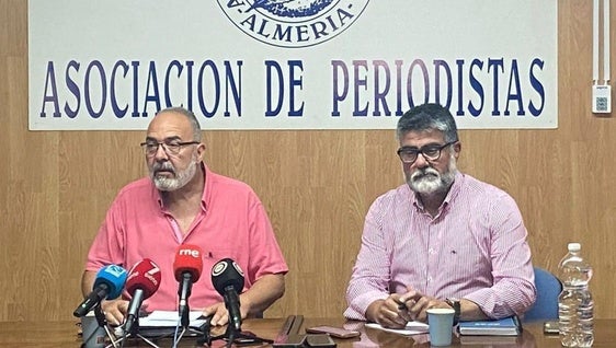 Los vecinos de las 53 viviendas de Aguadulce logran negociar con la Sareb pero alertan de más casos: «Esto se va a multiplicar»