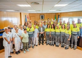 El alcalde dio la bienvenida a los usuarios del programa.