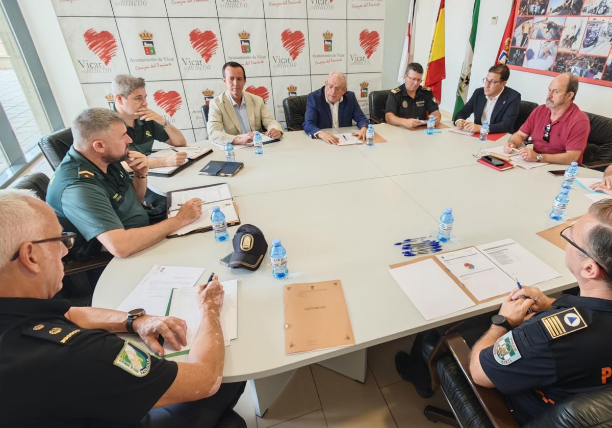 La Junta Local de Seguridad de Vícar refuerza la coordinación entre Policía Local y la Guardia Civil