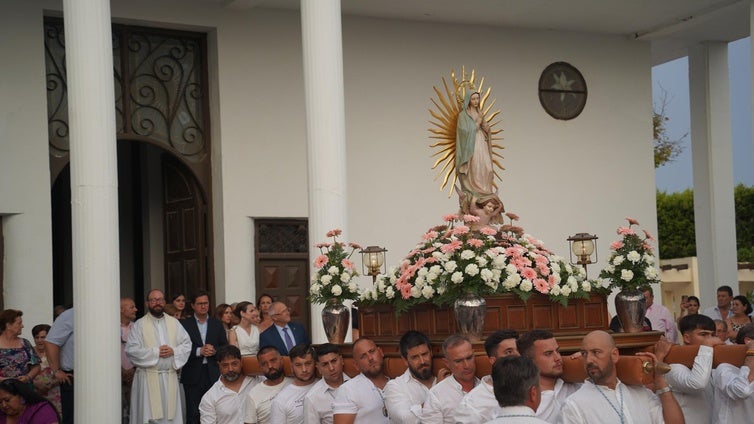 Matagorda saca en procesión a la patrona de la pedanía, la Virgen de Guadalupe