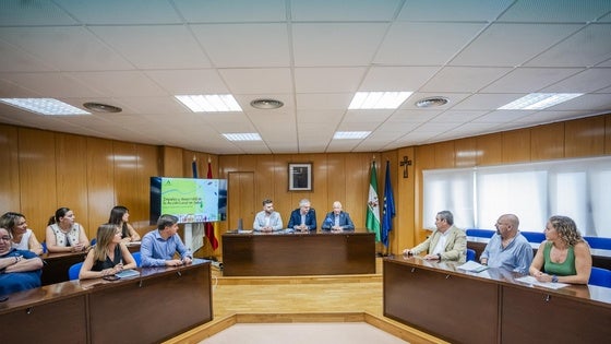 Roquetas impulsa un taller para mejorar la calidad de vida en el municipio