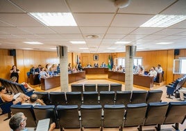 Las formaciones políticas plantearon propuestas en torno al deporte, obras y autocaravanas.
