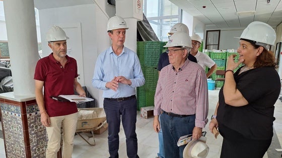 Las obras de eficiencia energética del Ayuntamiento de Vícar llegan al 50 por ciento de ejecución