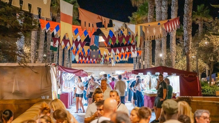 Roquetas finaliza el Mercado Medieval con un «éxito» de participación