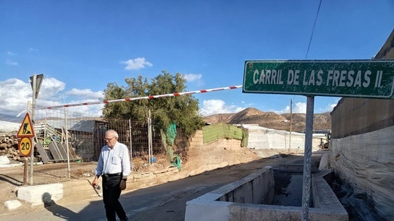 Vícar avanza en los trabajos de adecuación en el Carril de Las Fresas II