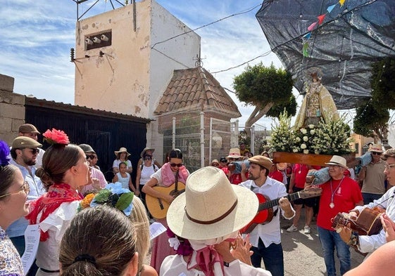 Un momento de las fiestas en la pedanía vicaria.