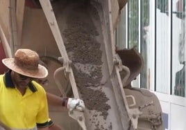 Las actuaciones se están llevando a cabo en calles de Aguadulce.