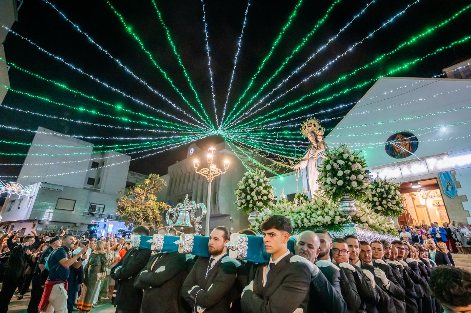La procesión de la Virgen del Rosario de Roquetas de Mar 2025, en imágenes