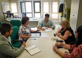 La iniciativa permitirá divulgar en los colegios y Aulas Específicas de centros de Educación Secundaria y Centros Específicos del municipio.