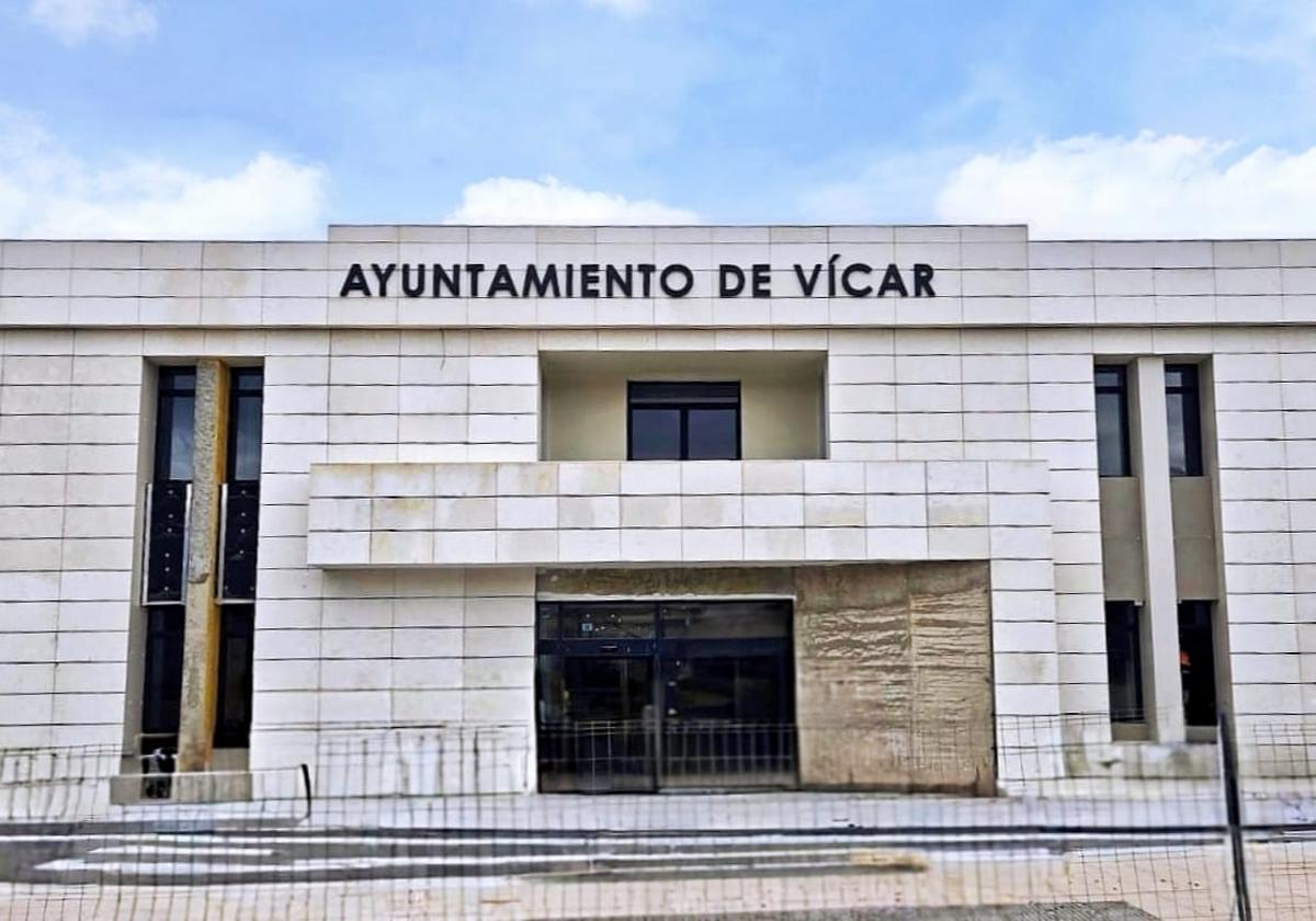 Las obras de eficiencia energética del Ayuntamiento de Vícar están al 99% de ejecución