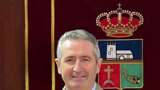 Vícar instalará señales luminosas intermitentes para los pasos de peatones