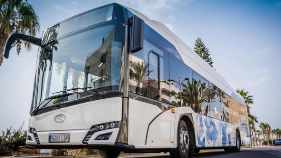Queda desierta la licitación de la concesión del autobús urbano en Roquetas